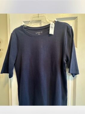 LOFT Ribbed Short Sleeve Top in Navy